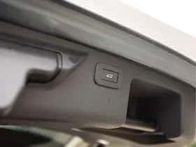 Land Rover Discovery Sport (2022) thumbnail 30