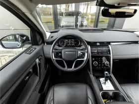 Land Rover Discovery Sport (2022) thumbnail 10