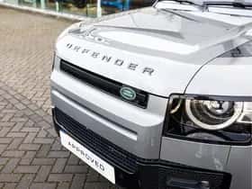 Land Rover Defender (2024) thumbnail 20