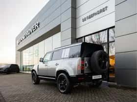 Land Rover Defender (2024) thumbnail 23