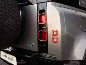 Land Rover Defender (2024) thumbnail 26