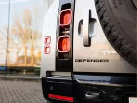 Land Rover Defender (2024) thumbnail 28