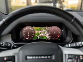 Land Rover Defender (2024) thumbnail 10