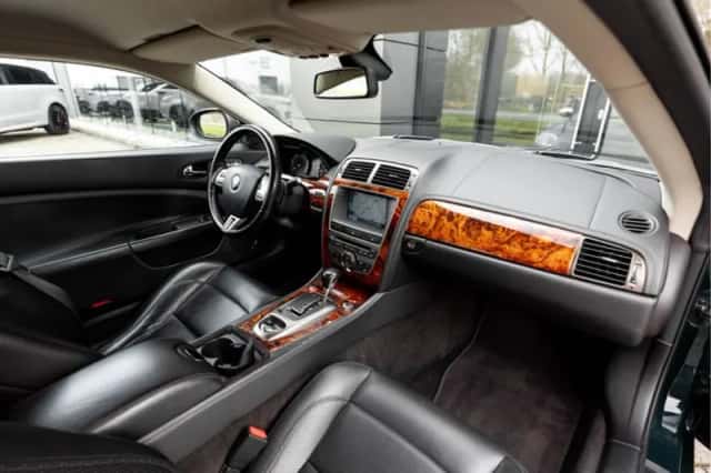 Jaguar XK (2007) thumbnail 12
