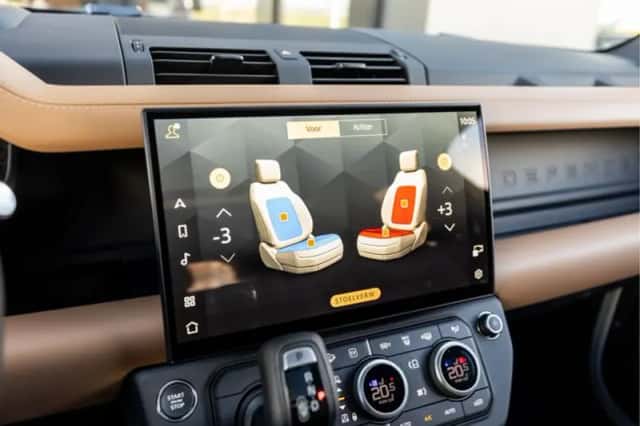 Land Rover Defender (2026) thumbnail 15