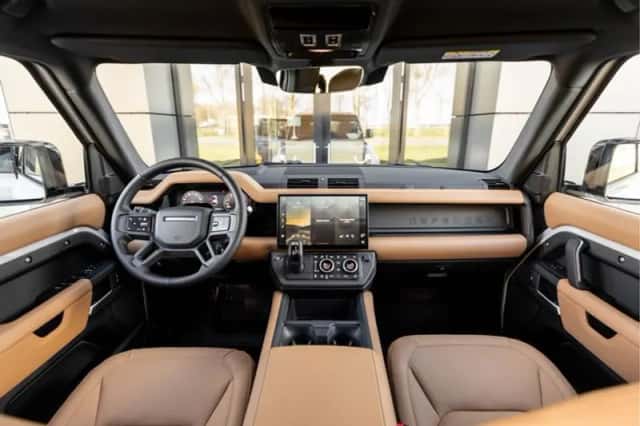 Land Rover Defender (2026) thumbnail 16