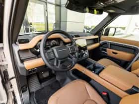 Land Rover Defender (2026) thumbnail 3