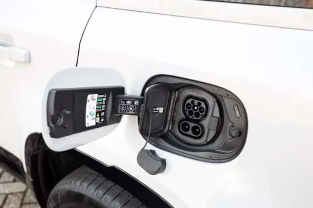 Land Rover Defender (2026) thumbnail 24