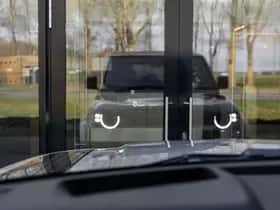 Land Rover Defender (2026) thumbnail 36