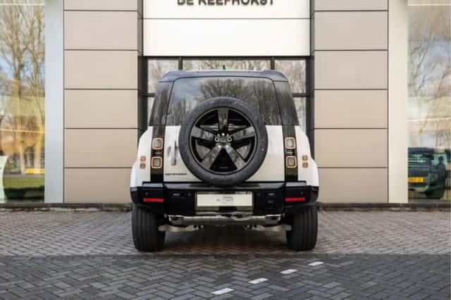 Land Rover Defender (2026) thumbnail 7