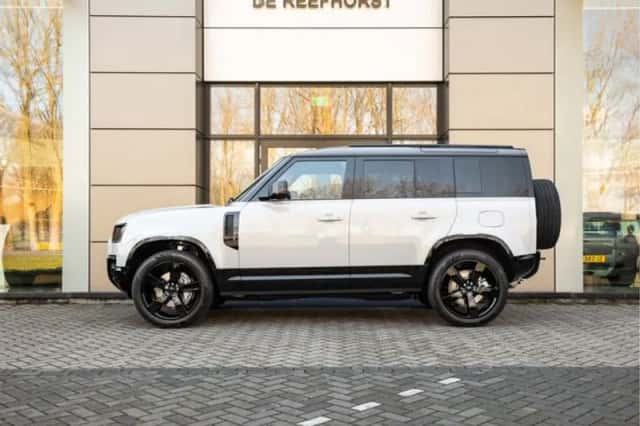 Land Rover Defender (2026) thumbnail 8