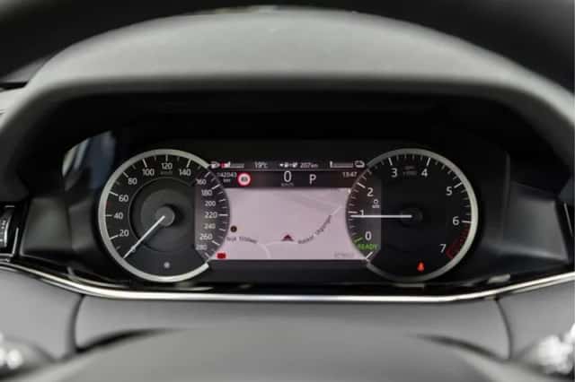 Land Rover Range Rover Evoque (2024) thumbnail 11