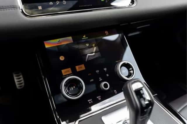 Land Rover Range Rover Evoque (2024) thumbnail 38