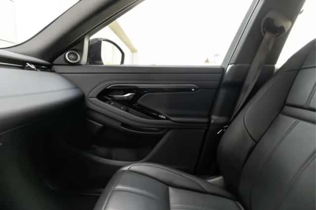 Land Rover Range Rover Evoque (2024) thumbnail 42