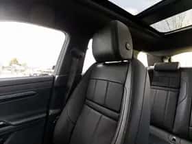 Land Rover Range Rover Evoque (2024) thumbnail 43