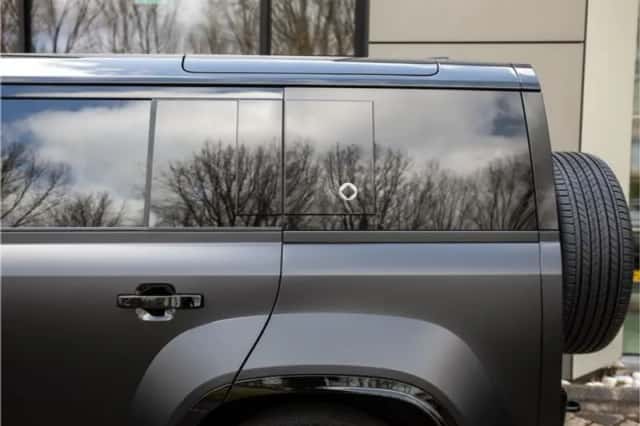 Land Rover Defender (2026) thumbnail 25
