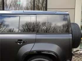 Land Rover Defender (2026) thumbnail 25