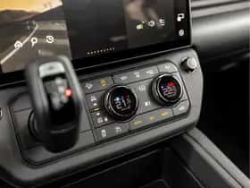 Land Rover Defender (2026) thumbnail 43