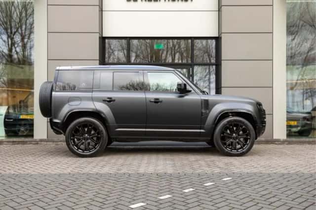 Land Rover Defender (2026) thumbnail 9