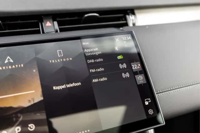 Land Rover Discovery Sport (2026) thumbnail 17
