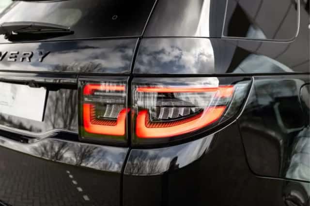 Land Rover Discovery Sport (2026) thumbnail 30