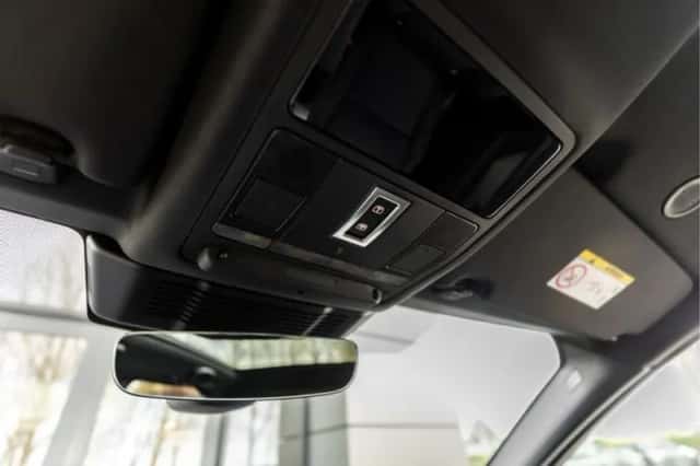 Land Rover Discovery Sport (2026) thumbnail 41