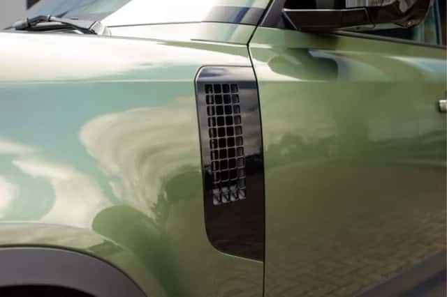 Land Rover Defender (2026) thumbnail 18