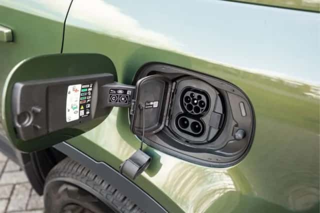 Land Rover Defender (2026) thumbnail 24