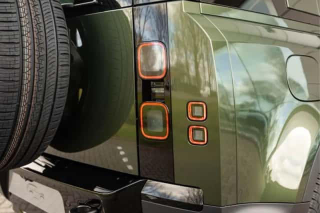Land Rover Defender (2026) thumbnail 28