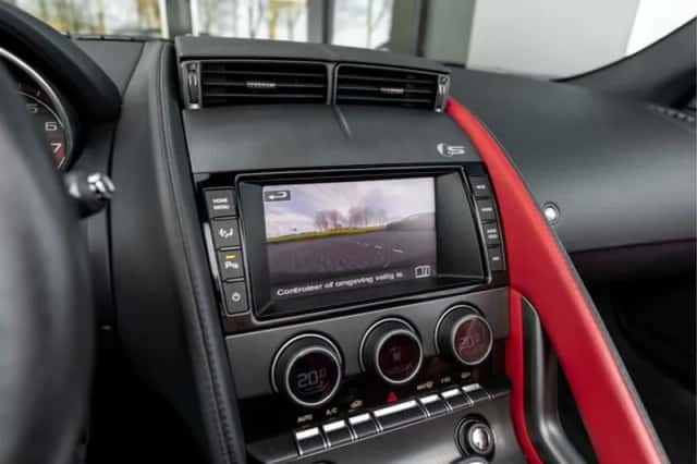 Jaguar F-Type (2013) thumbnail 11