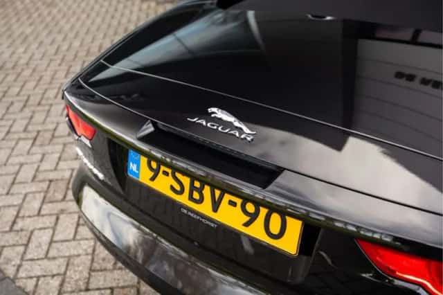 Jaguar F-Type (2013) thumbnail 27