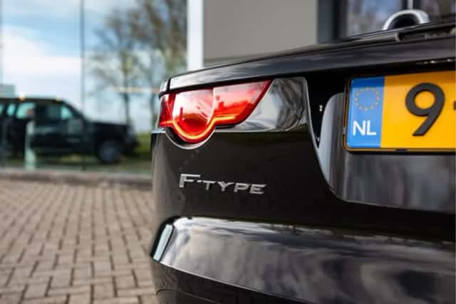 Jaguar F-Type (2013) thumbnail 28