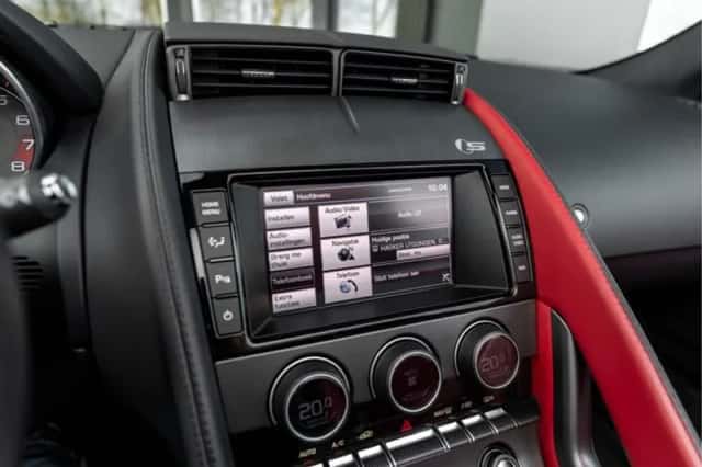 Jaguar F-Type (2013) thumbnail 10