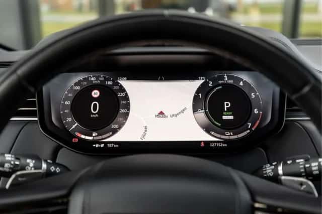 Land Rover Range Rover Sport (2025) thumbnail 11