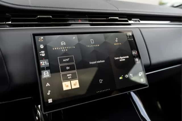 Land Rover Range Rover Sport (2025) thumbnail 12