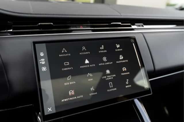 Land Rover Range Rover Sport (2025) thumbnail 13