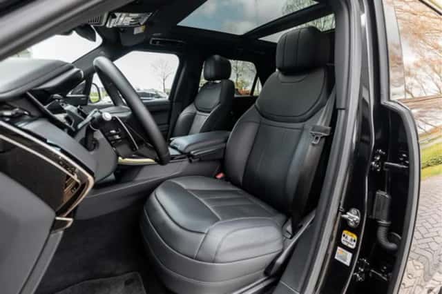 Land Rover Range Rover Sport (2025) thumbnail 4