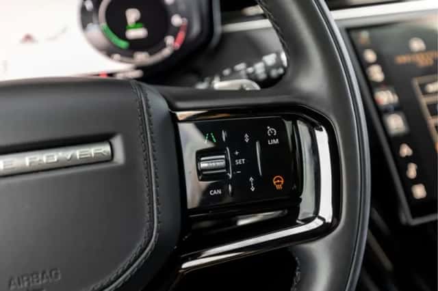Land Rover Range Rover Sport (2025) thumbnail 39