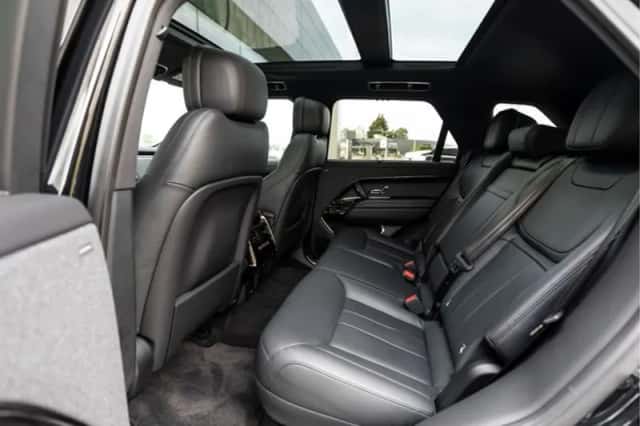 Land Rover Range Rover Sport (2025) thumbnail 5