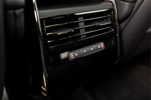 Land Rover Range Rover Sport (2025) thumbnail 47