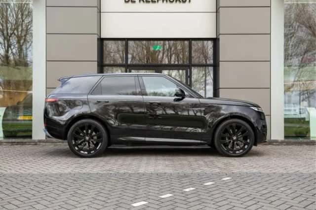 Land Rover Range Rover Sport (2025) thumbnail 9