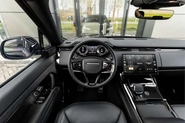 Land Rover Range Rover Sport (2025) thumbnail 10