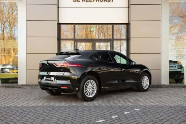 Jaguar I-Pace (2021) thumbnail 2