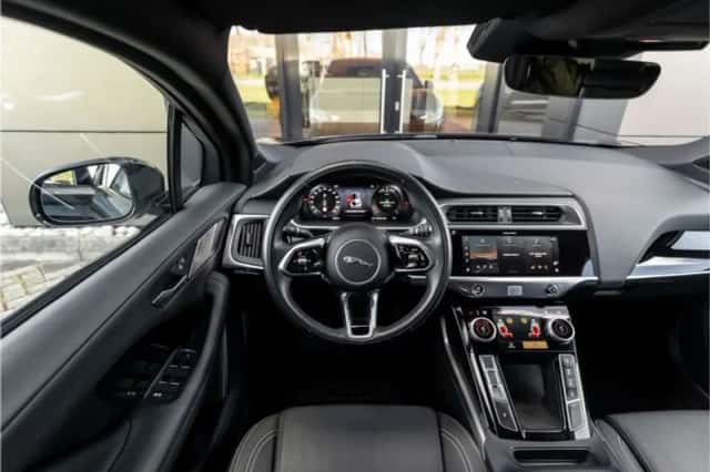 Jaguar I-Pace (2021) thumbnail 11