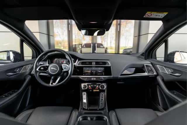 Jaguar I-Pace (2021) thumbnail 16
