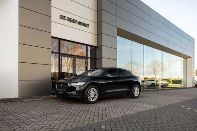 Jaguar I-Pace (2021) thumbnail 24