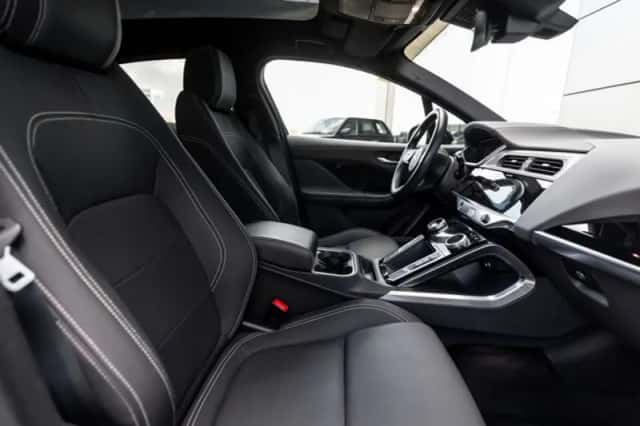 Jaguar I-Pace (2021) thumbnail 45