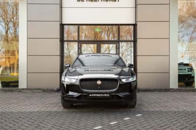 Jaguar I-Pace (2021) thumbnail 6