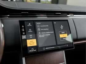 Land Rover Range Rover (2024) thumbnail 18