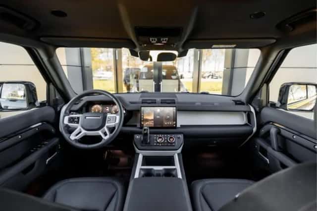 Land Rover Defender (2025) thumbnail 17